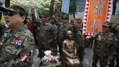 Photo of اليابان إزاحة الستار عن النصب التذكاري فتاة السلام