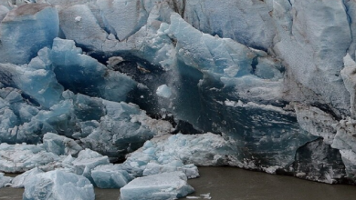 Photo of أكثر الأنهار الجليدية سماكة في العالم استسلم لآثار تغير المناخ